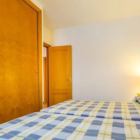 Villa Gloria 2 Girona *