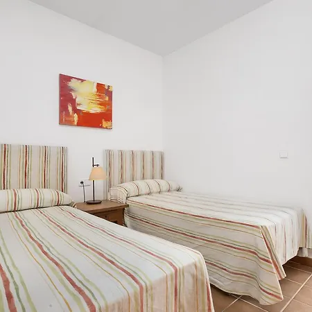 Gloria 2 Girona Villa